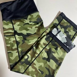 CVG Reversible Camo sz L. Like new!